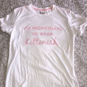 Kittenish Tee